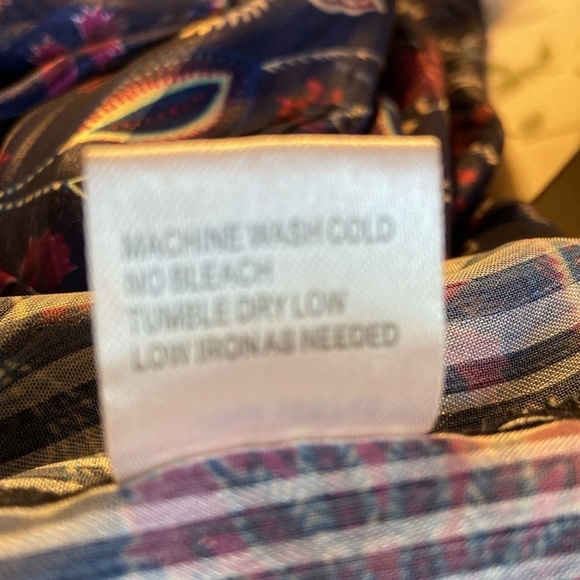 Chadwick’s navy long sleeve professional top size large - Picture 8 of 8